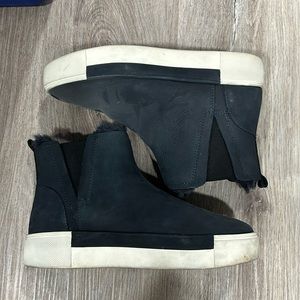 J slides sneaker boots